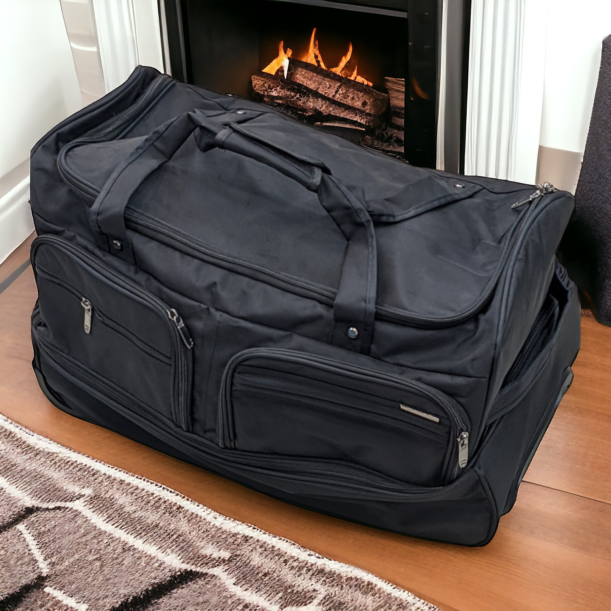 Premium Trolley Duffel Bag | 3 Concealed Wheels | Expandable - Haris Luggage