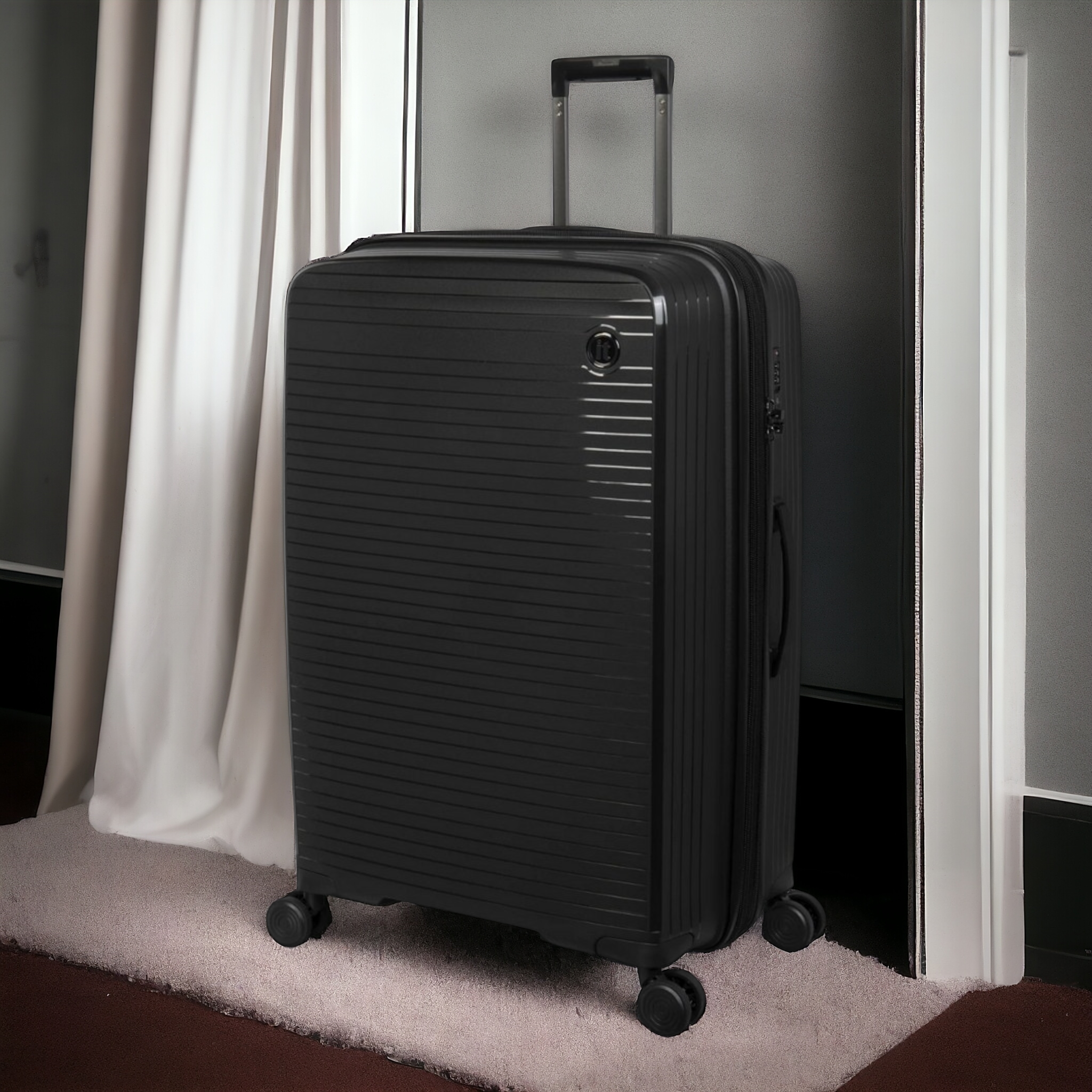 It Spontaneous Plus | Premium Quality | Expandable Design for the Modern Traveler - Haris Luggage