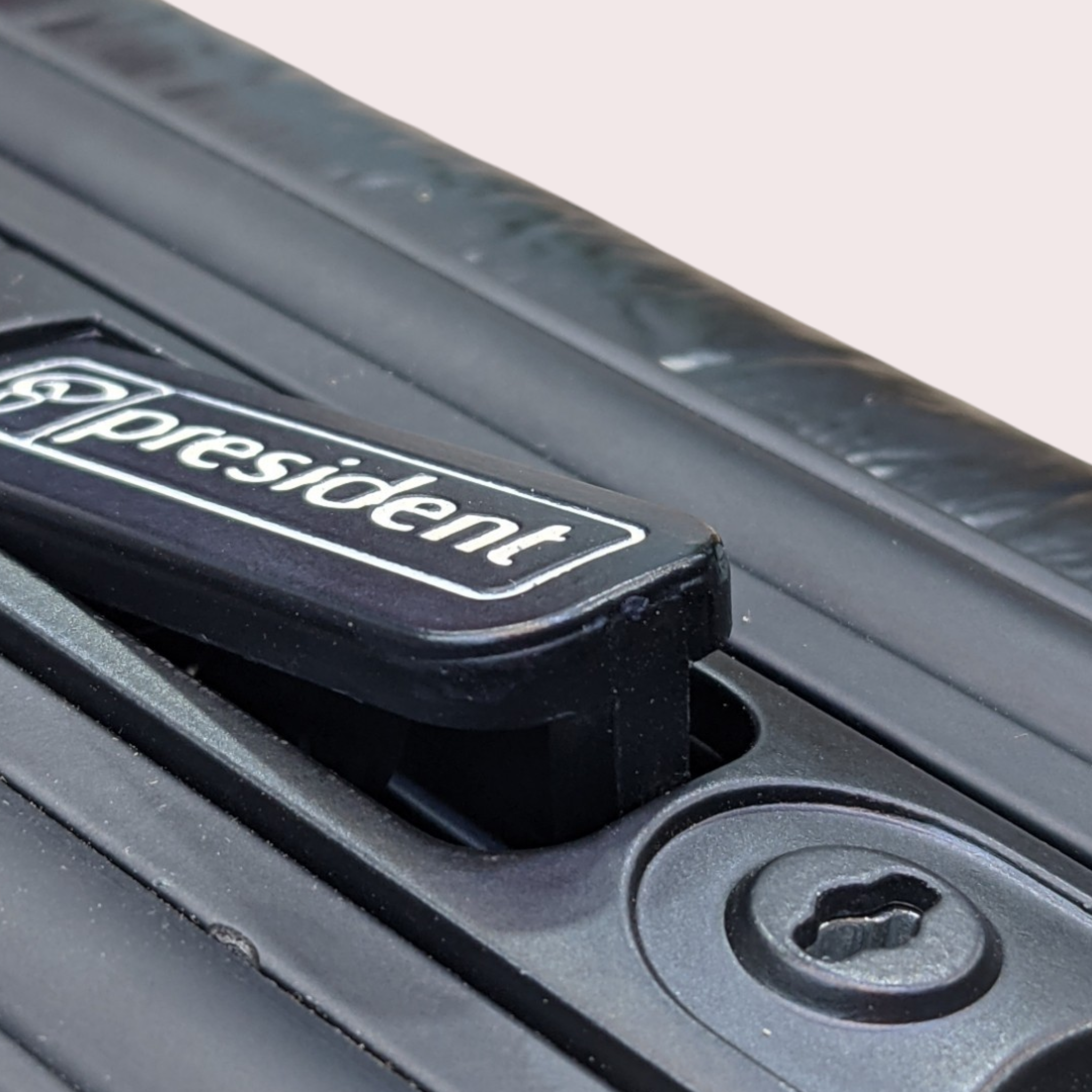 Perfect Briefcase for the Modern Professional - Haris Luggage