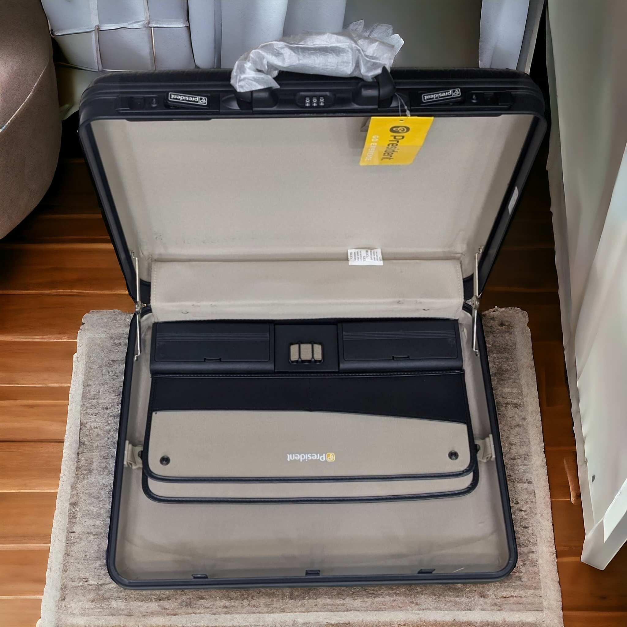 Perfect Briefcase for the Modern Professional - Haris Luggage