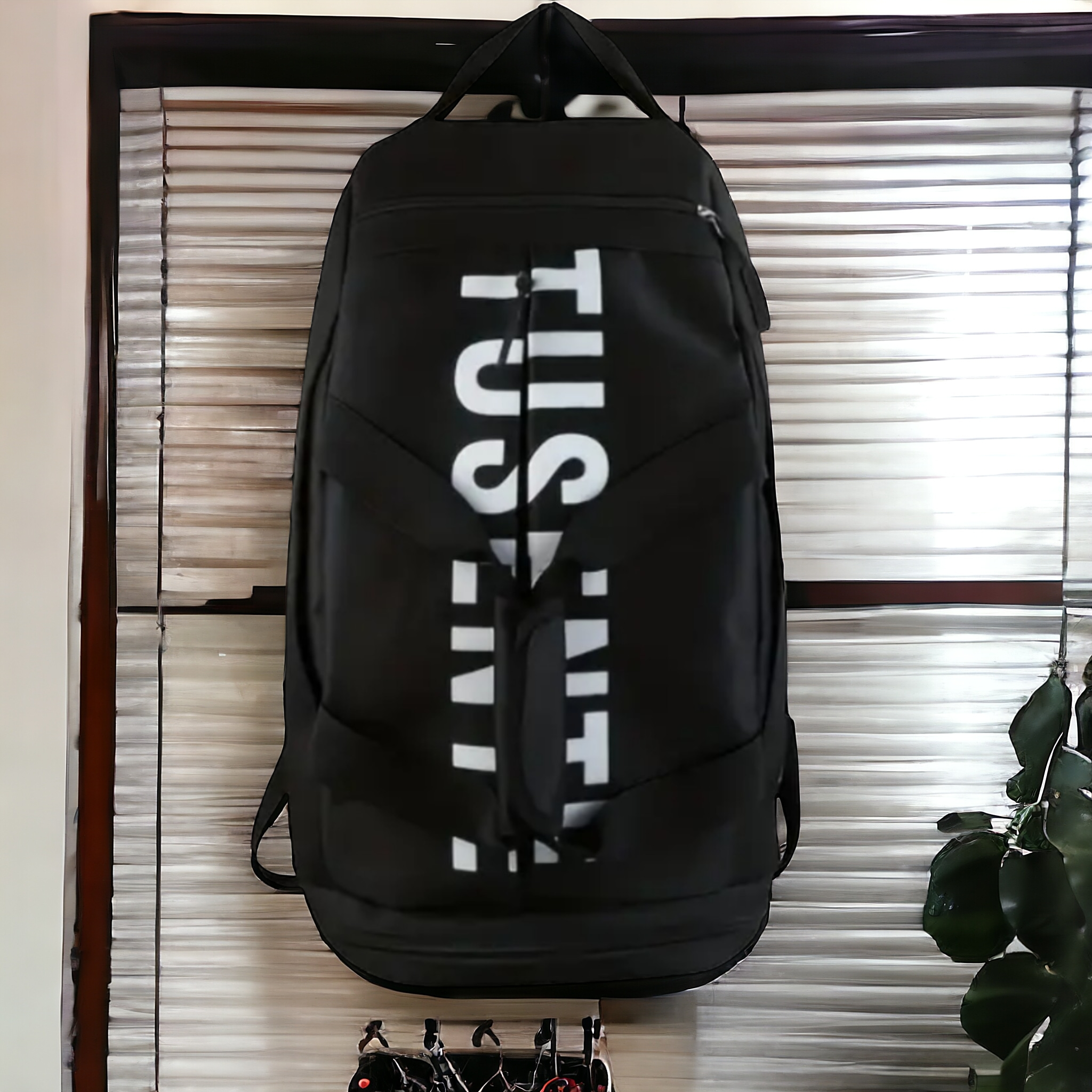 Tusente Large Capacity Bag | 3 in 1 | Perfect for Gym and Travel