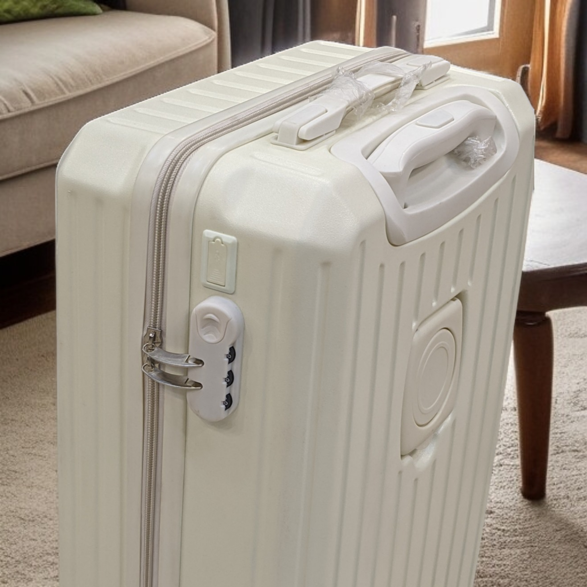 Cabin Trolley Luggage| Completely Silent Wheels | Glass Holder Feature