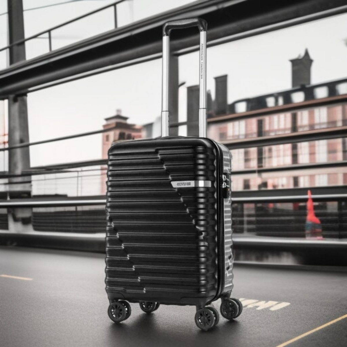 American Tourister Sky Bridge | TSA APPROVED - Haris Luggage