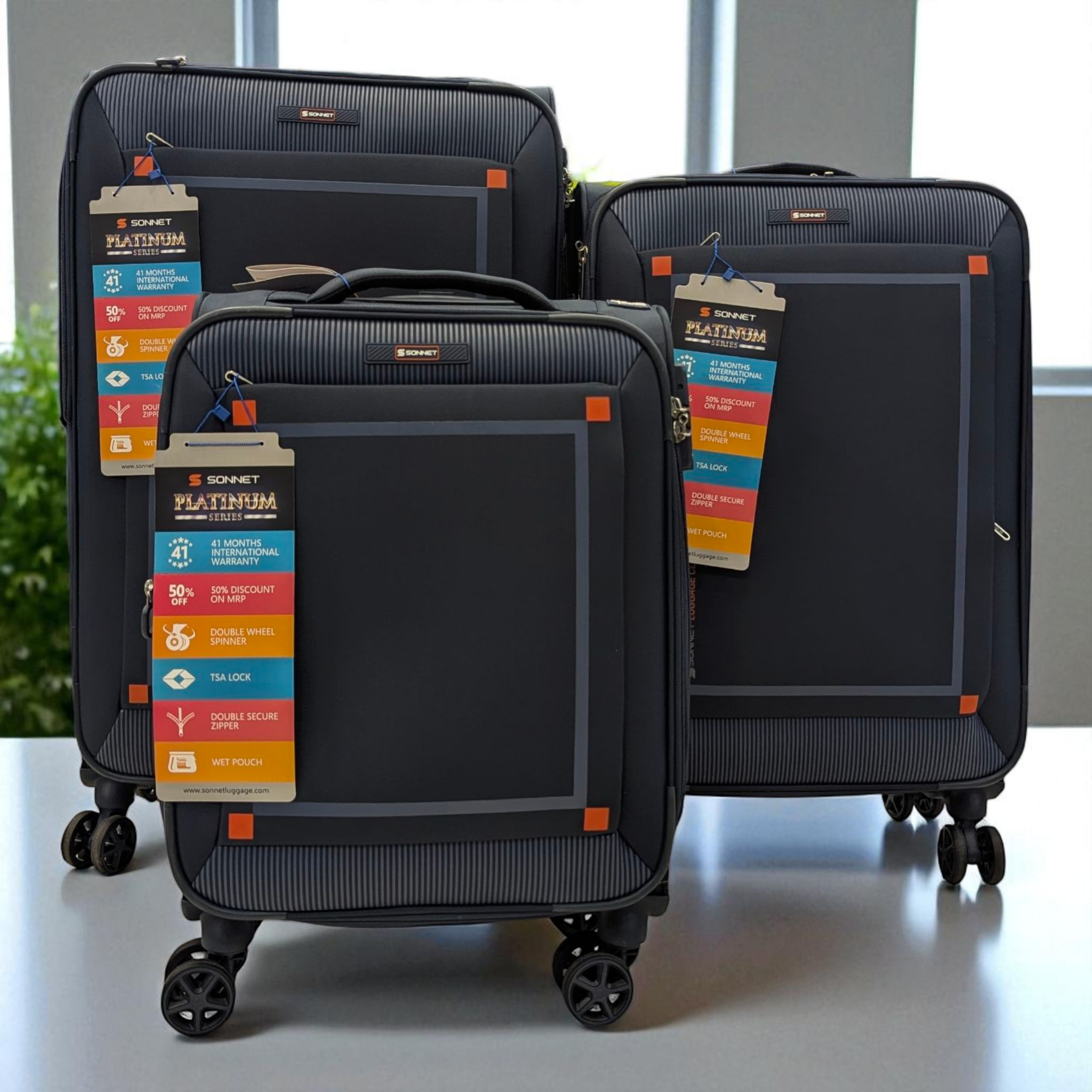 Sonnet Soft Luggage | TSA Approved Lock | Lightweight - Haris Luggage