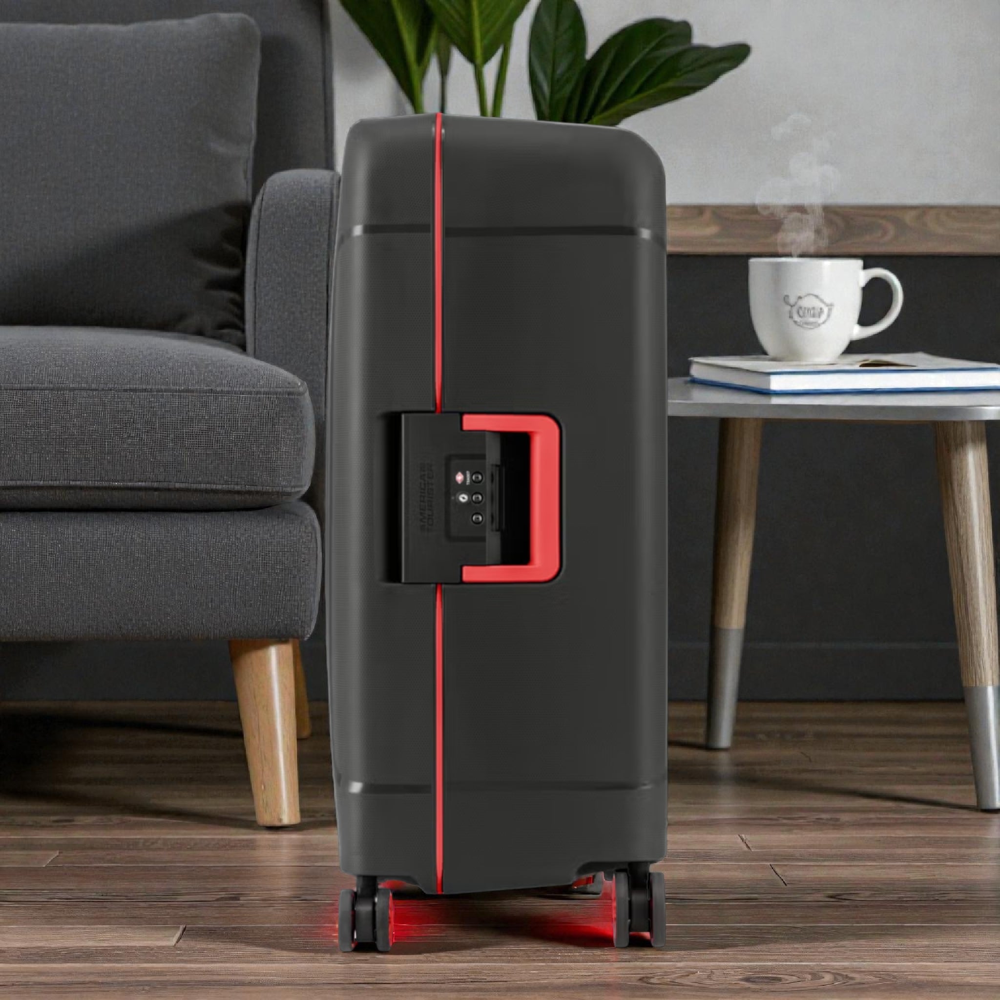 American Tourister Tribus | TSA Sided Lock