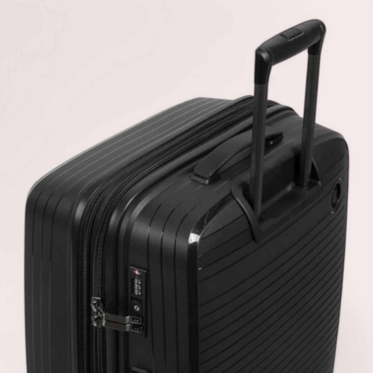 It Spontaneous Plus | Premium Quality | Expandable Design for the Modern Traveler - Haris Luggage