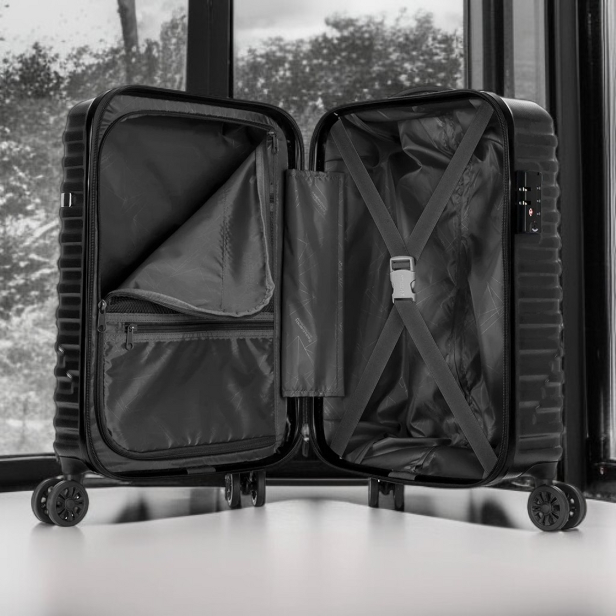 American Tourister Sky Bridge | TSA APPROVED - Haris Luggage
