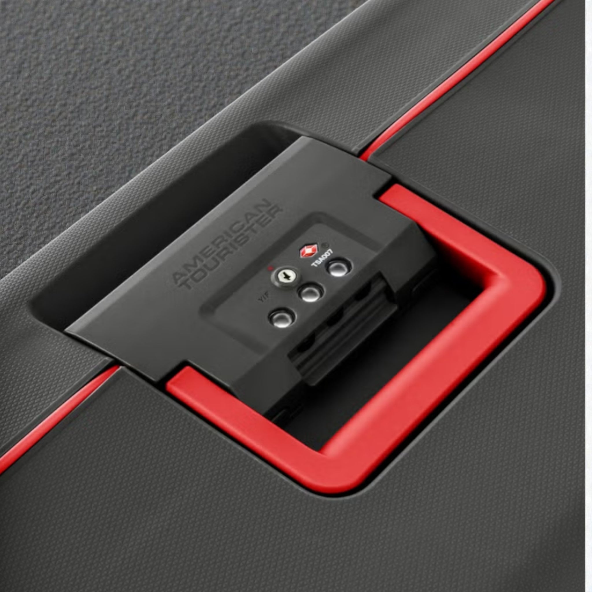 American Tourister Tribus | TSA Sided Lock