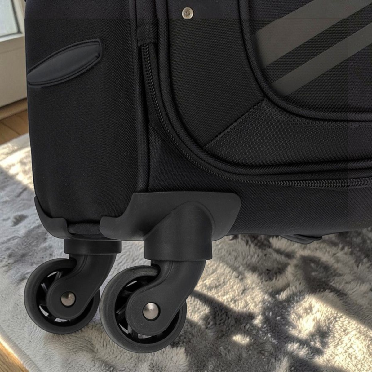 American Tourister Stirling | Lightweight & Spacious